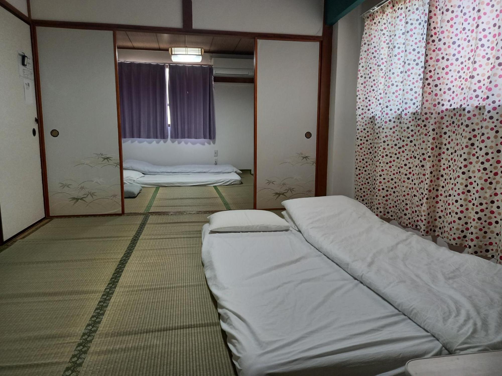 Lucky House Guest House Osaka Exterior foto